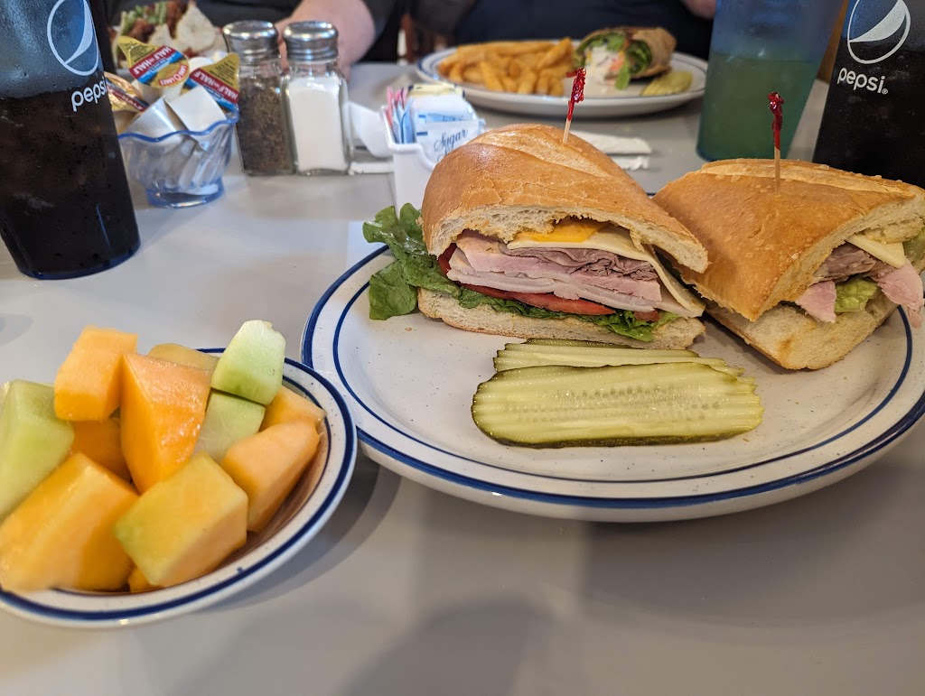 Blue Sky Restaurant | restaurant | 400 W North St, Kendallville, IN 46755, USA | 2602425822 OR +1 260-242-5822