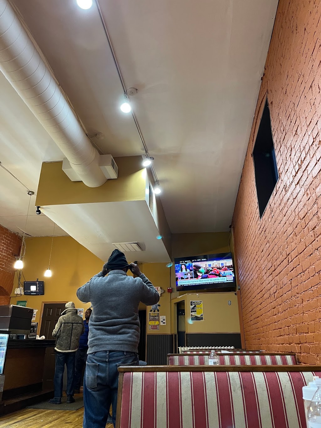 Soma Grill & Deli | restaurant | 629 Cedar Ave, Minneapolis, MN 55454, USA | 6123154669 OR +1 612-315-4669