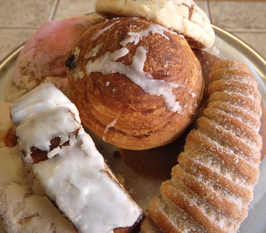 El Taconazo (EL TIO) - Mexican Restaurant - Tacos - Burritos | restaurant | 3529 W Fullerton Ave, Chicago, IL 60647, USA | 7733128272 OR +1 773-312-8272