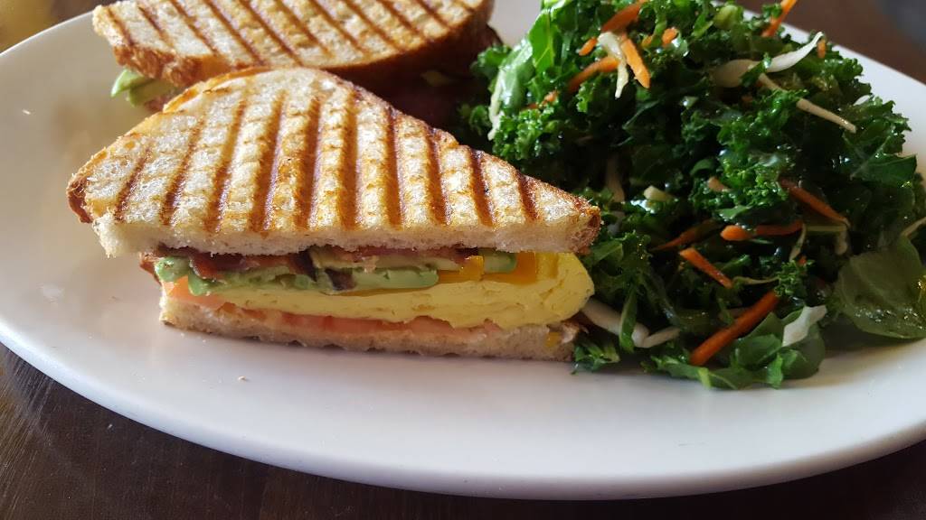 Twist Eatery | cafe | 344 South La Brea Ave, Los Angeles, CA 90036, USA | 3239389478 OR +1 323-938-9478