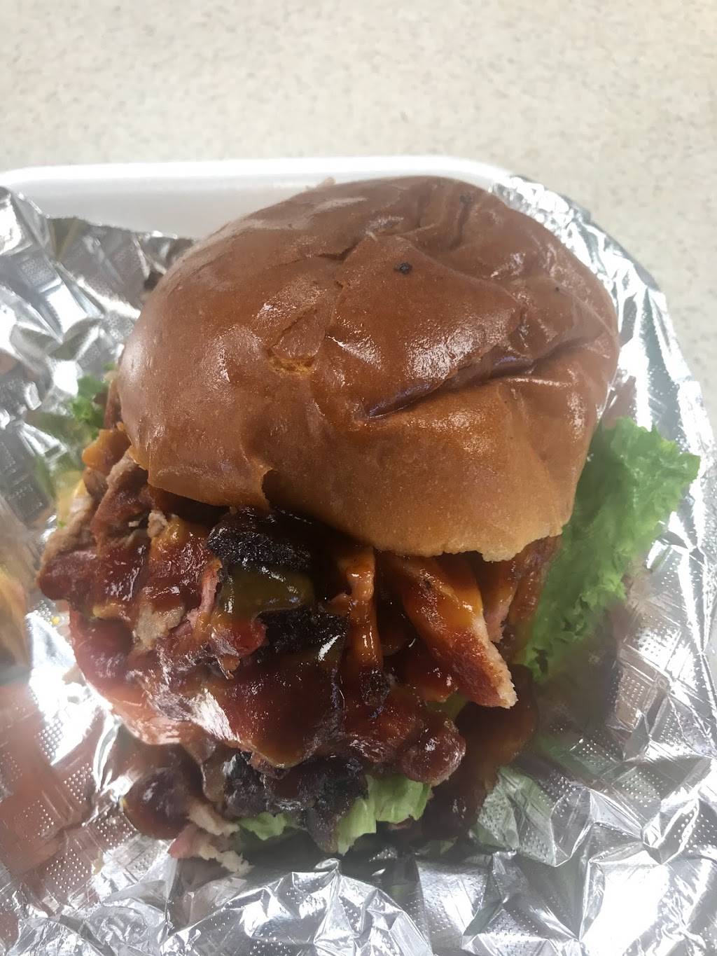 mr cobbs bbq & wings 2 | restaurant | 3699 NW 135th St, Opa-locka, FL 33054, USA | 3056880997 OR +1 305-688-0997