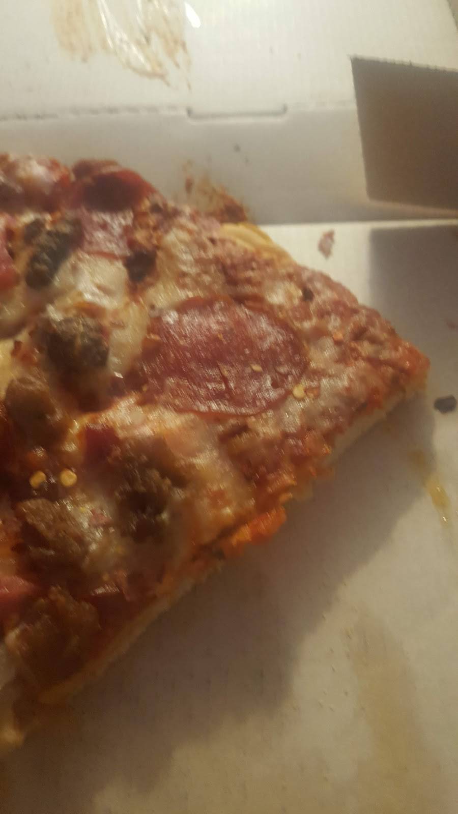 Little Caesars Pizza | meal takeaway | 1395 S Sheridan Blvd, Lakewood, CO 80232, USA | 7209742620 OR +1 720-974-2620