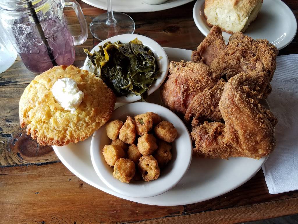 Lo-Los Chicken & Waffles | restaurant | 1201 E State Hwy 114 #100, Southlake, TX 76092, USA | 8172512663 OR +1 817-251-2663