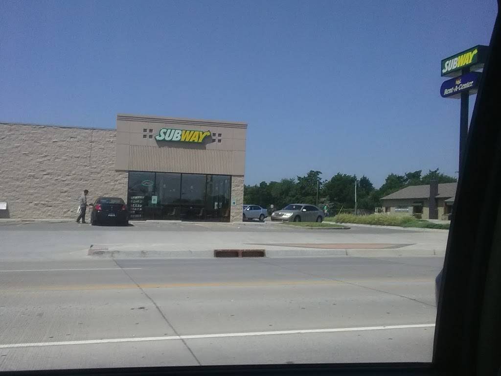Subway | restaurant | 5900 NW 50th St, Warr Acres, OK 73122, USA | 4057892222 OR +1 405-789-2222