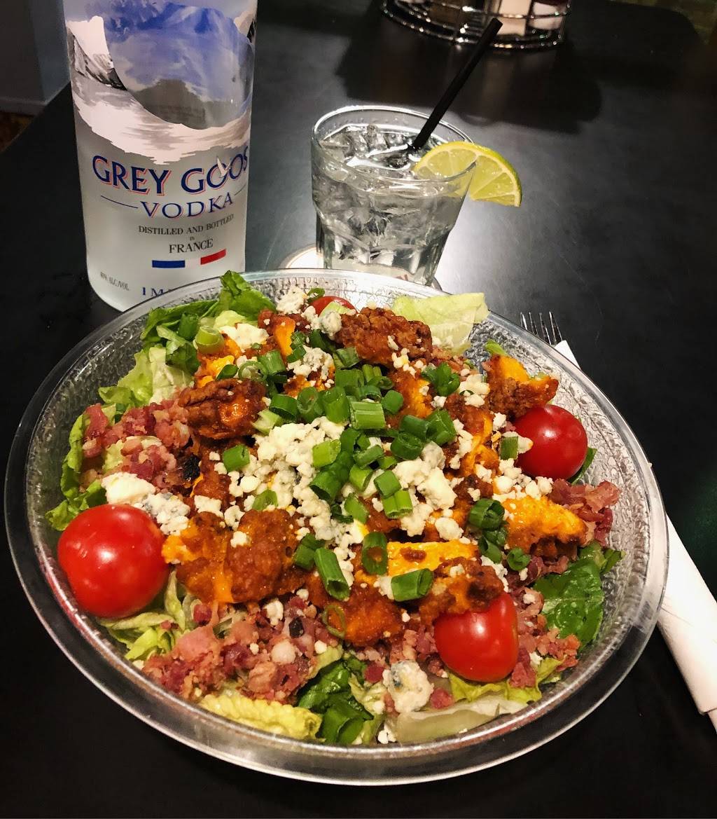 The Lou Eats & Drinks | restaurant | 710 N 2nd St, St. Louis, MO 63102, USA | 3146219570 OR +1 314-621-9570