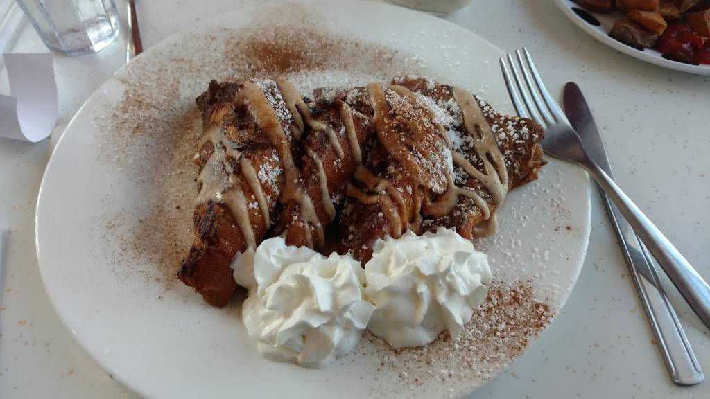 Crazy Beans | restaurant | 97 Main St, Stony Brook, NY 11790, USA | 6316756964 OR +1 631-675-6964