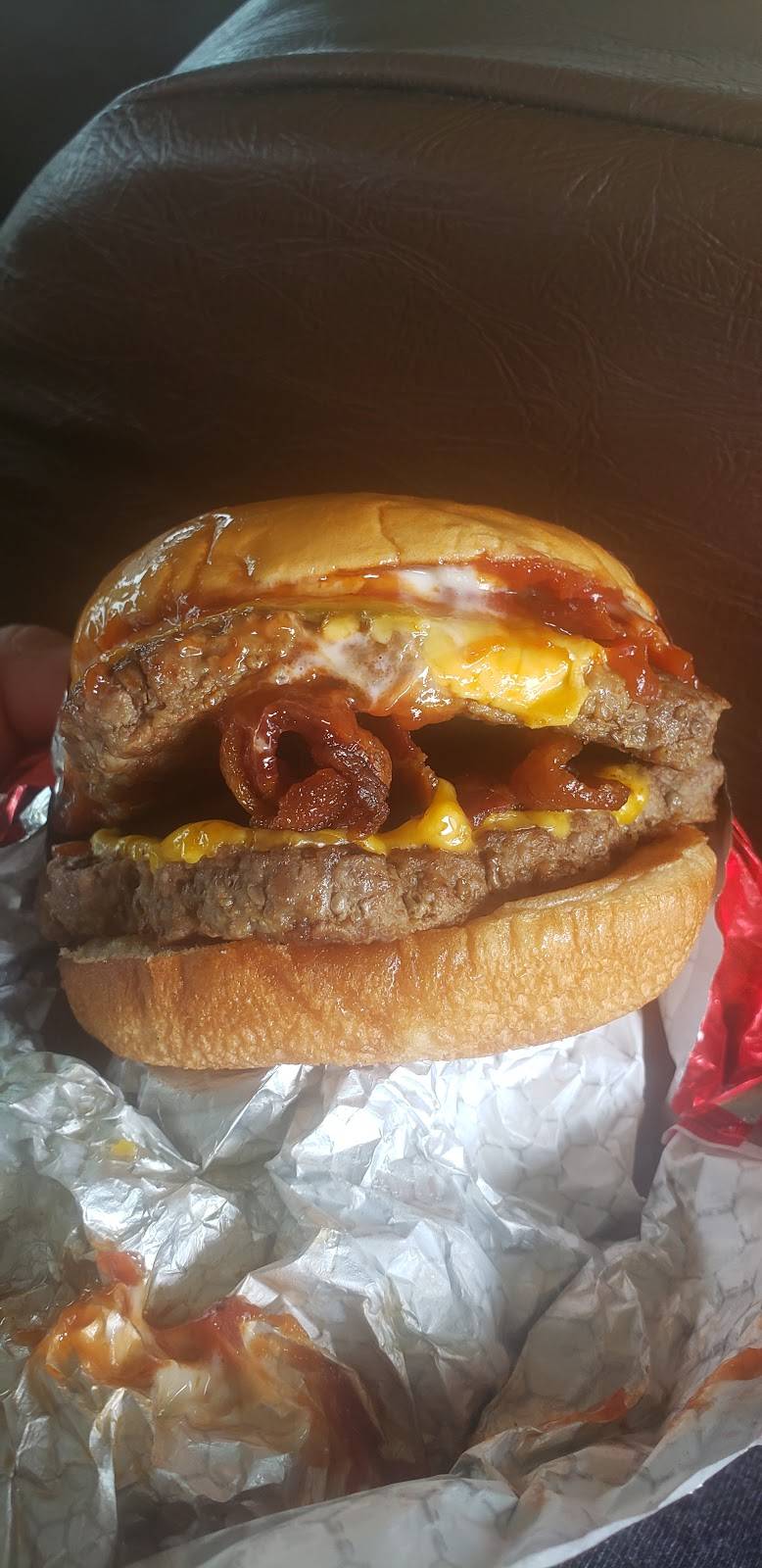 Wendys | restaurant | 3450 W Greenway Rd, Phoenix, AZ 85053, USA | 6025481966 OR +1 602-548-1966