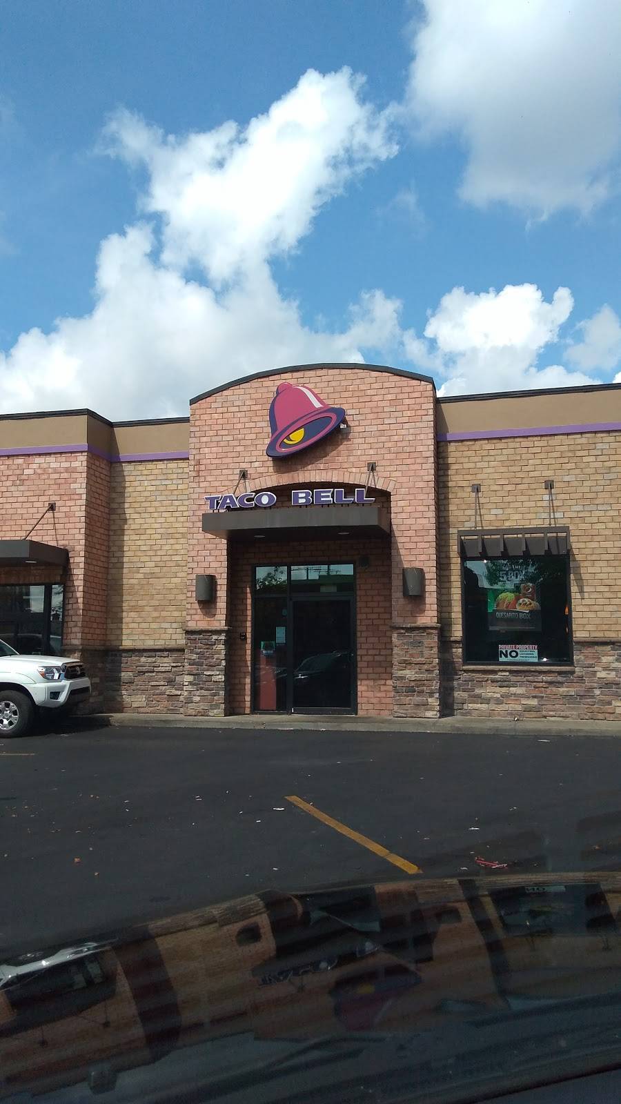 Taco Bell | meal takeaway | 309 N Walnut St, Bloomington, IN 47404, USA | 8123397828 OR +1 812-339-7828