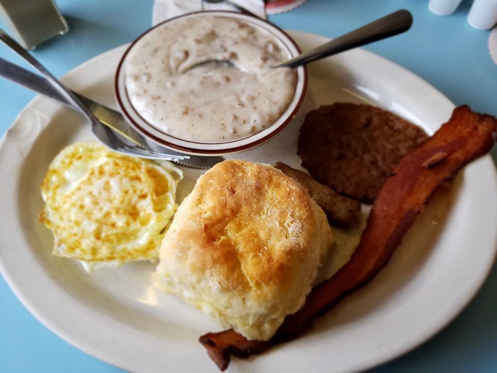 Ted & Alis Corner Cafe | restaurant | 69 N Gamble St, Shelby, OH 44875, USA | 4193424921 OR +1 419-342-4921