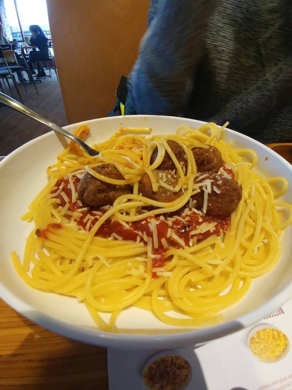 Noodles and Company | restaurant | 2575 W Wabash Trail, Springfield, IL 62704, USA | 2175467400 OR +1 217-546-7400