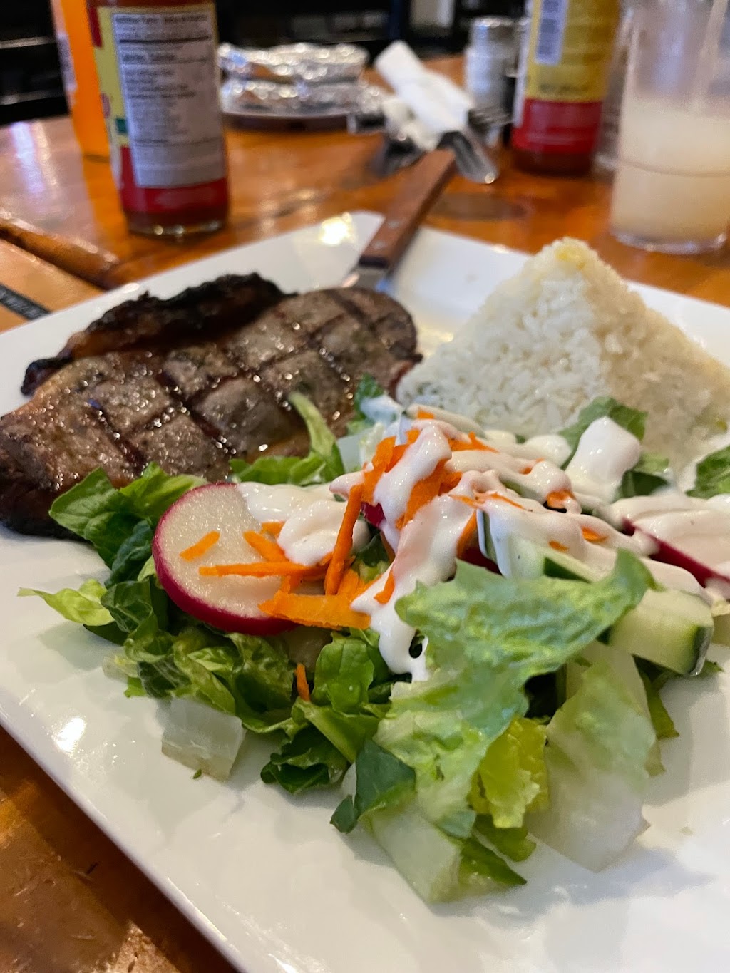 El Cuscatlan Restaurant | restaurant | 848 Willow Ave Ste A & B, Hercules, CA 94547, USA | 5103130654 OR +1 510-313-0654