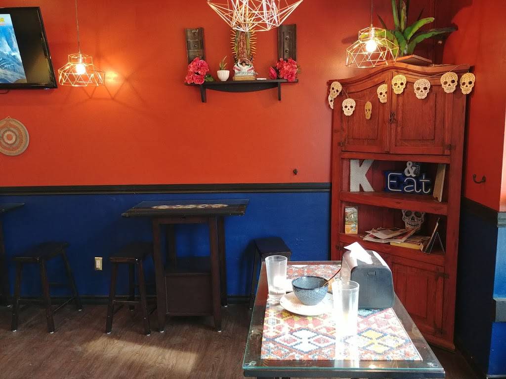 La Mesita Mexican Restaurant | restaurant | 229 Hunter St W, Peterborough, ON K9H 2L1, Canada | 7053042415 OR +1 705-304-2415