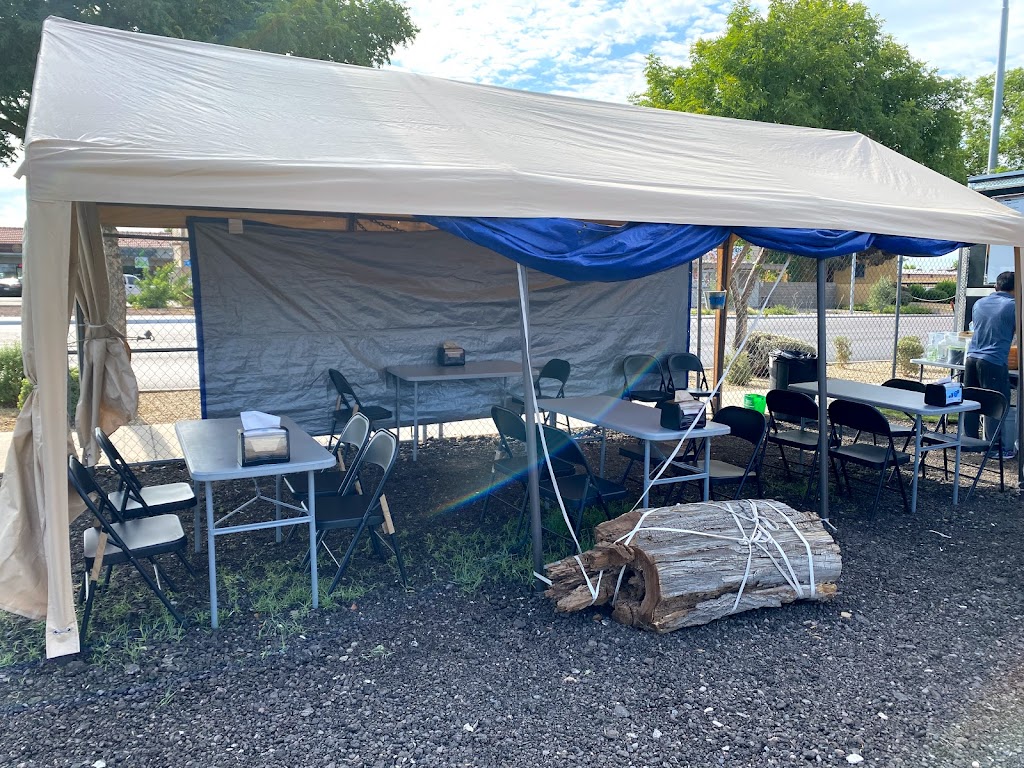 Antojitos Latinos Victoria | restaurant | 5915 W Rose Ln, Glendale, AZ 85301, USA | 4805617874 OR +1 480-561-7874