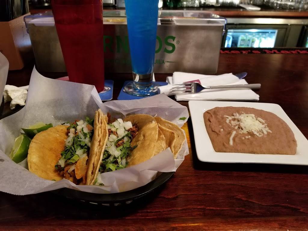 Tonys Tacos Downtown | restaurant | 105 W Front St, Bloomington, IL 61701, USA | 3098278226 OR +1 309-827-8226