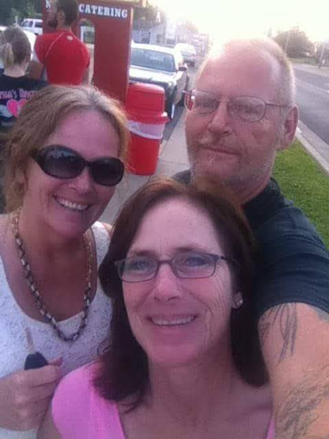 Bobs Drive-In Restaurant | restaurant | 2429 Bridge St, Paducah, KY 42003, USA | 2704436493 OR +1 270-443-6493