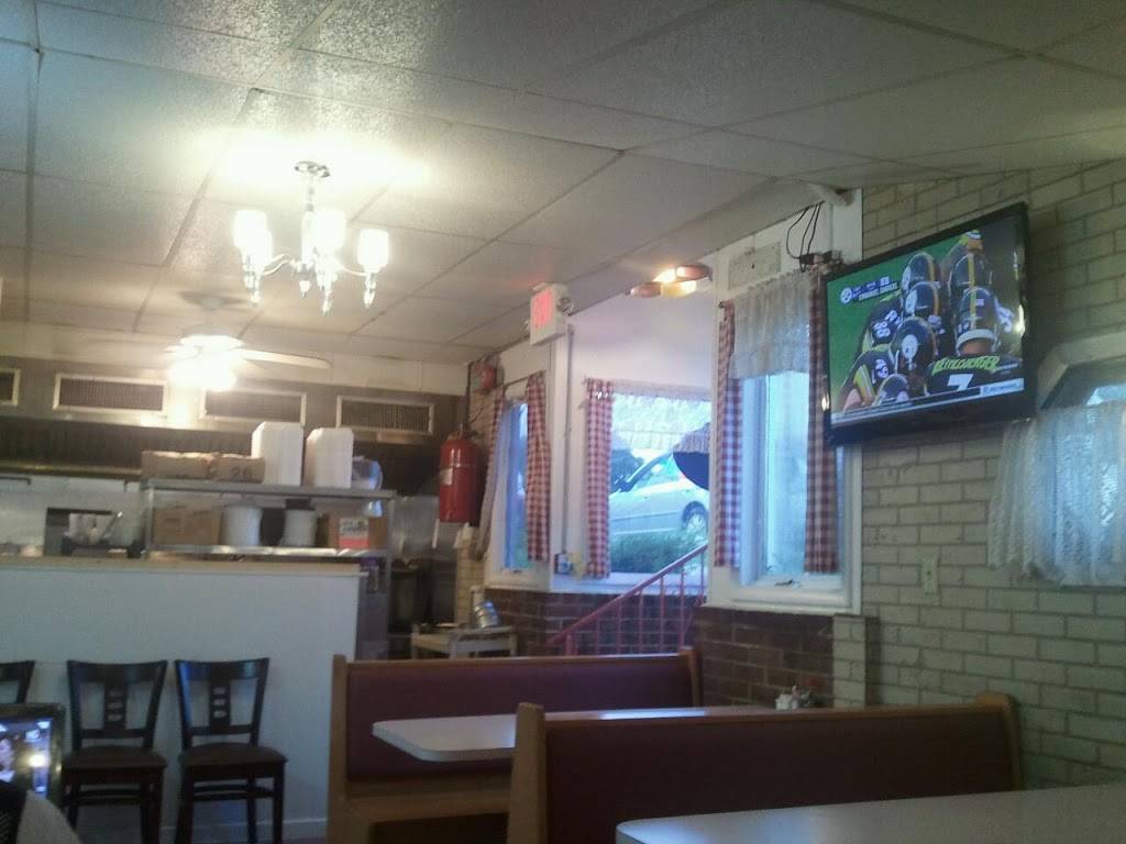 Charleys Restaurant | restaurant | 991 Maryland Ave, Hagerstown, MD 21740, USA | 3013290257 OR +1 301-329-0257