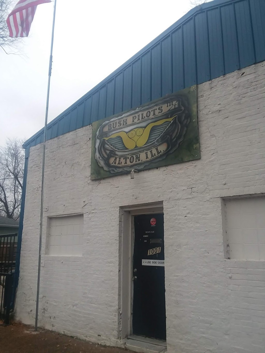 Bush Pilots | restaurant | 1001 Union St, Alton, IL 62002, USA | 6184623364 OR +1 618-462-3364