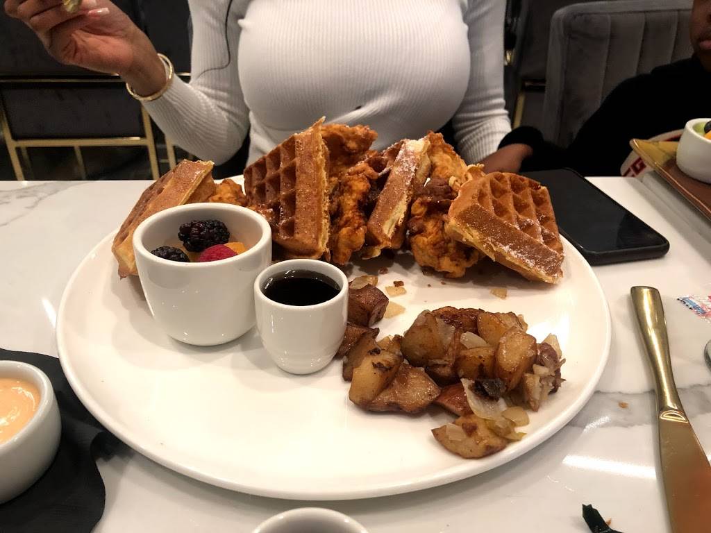 Bisou | restaurant | 4444 Westheimer Rd Suite A-120, Houston, TX 77027, USA | 7139553855 OR +1 713-955-3855