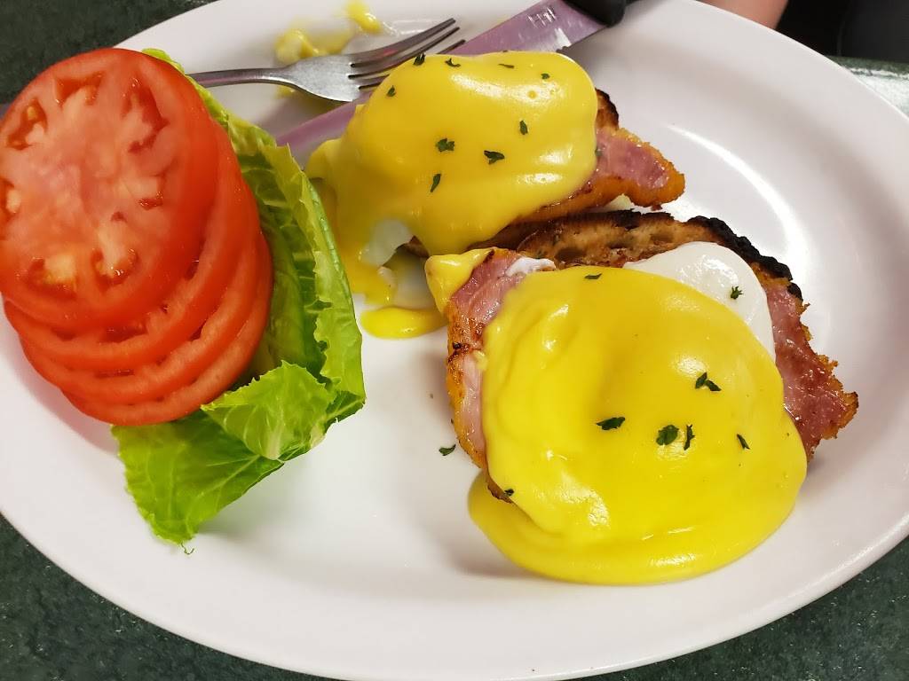 Johnnys Original Eatery | restaurant | 850 King St W, Oshawa, ON L1J 2L5, Canada | 9055767748 OR +1 905-576-7748