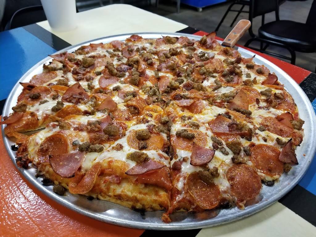 A.Ds Pizza | meal delivery | 110 Tamarack Dr, Canyon Lake, TX 78133, USA | 8309353697 OR +1 830-935-3697