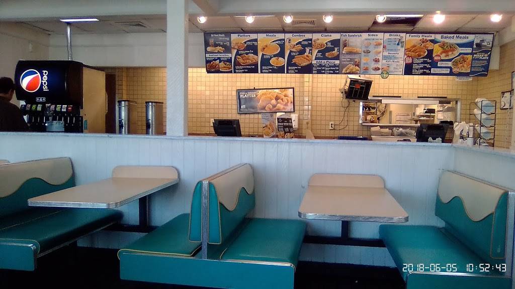 Long John Silvers | restaurant | 6042 Lake Worth Blvd, Fort Worth, TX 76135, USA | 8178033015 OR +1 817-803-3015