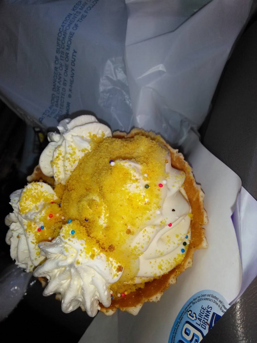 Sonic Drive-In | restaurant | 3900 Flat Shoals Pkwy, Decatur, GA 30034, USA | 4042441331 OR +1 404-244-1331