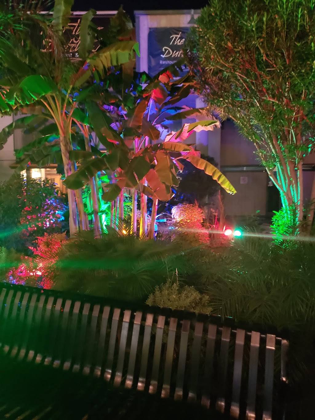 Kemah Waterfront | restaurant | 701 4th St, Kemah, TX 77565, USA | 2813348902 OR +1 281-334-8902