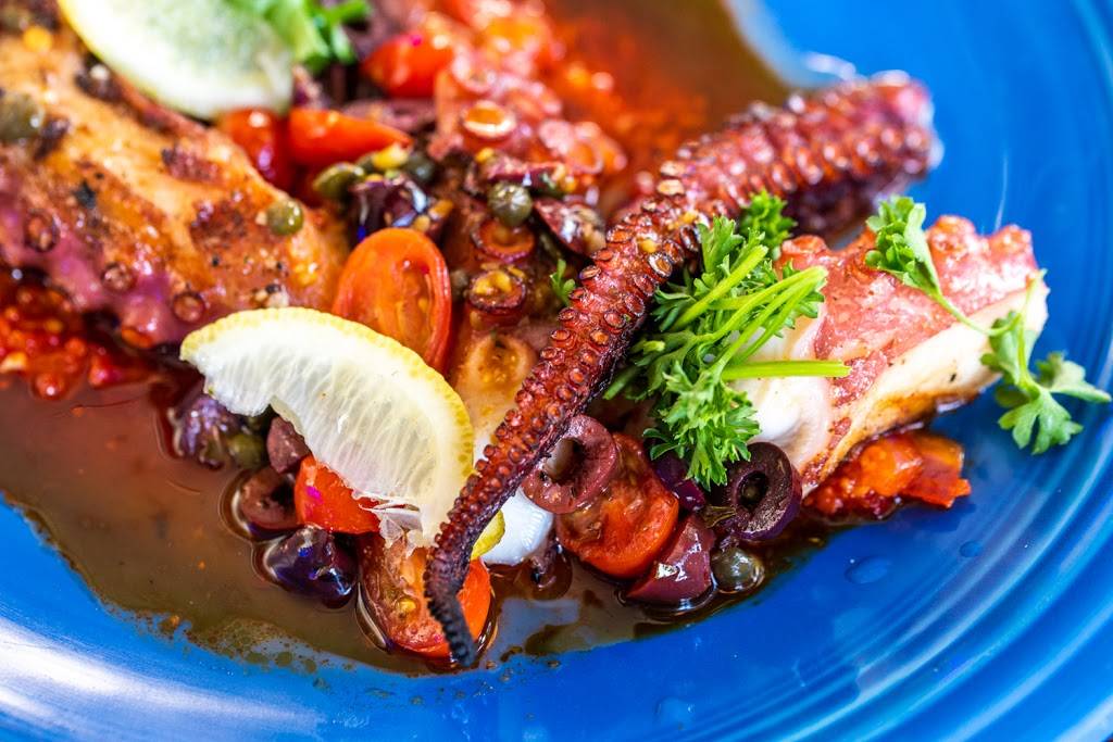 Tassos Restaurant & Bar | restaurant | 1530 Southwest Expy #10, San Jose, CA 95126, USA | 4082832040 OR +1 408-283-2040