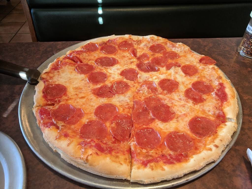 Giuseppes Pizza Cantina | restaurant | 600 E Simpson St, Mechanicsburg, PA 17055, USA | 7177954958 OR +1 717-795-4958