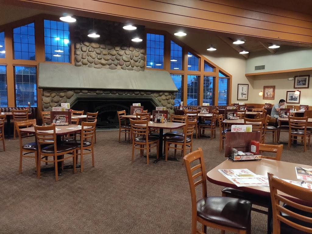 Dennys | restaurant | 1460 N 1750 W, Springville, UT 84663, USA | 8014894134 OR +1 801-489-4134