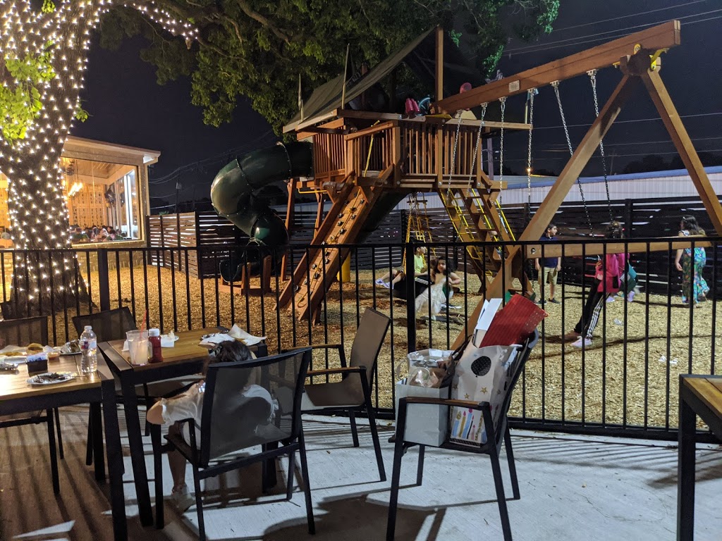 LaPasha Lounge & Grill | restaurant | 2475 S Kirkwood Rd, Houston, TX 77077, USA | 8327709238 OR +1 832-770-9238