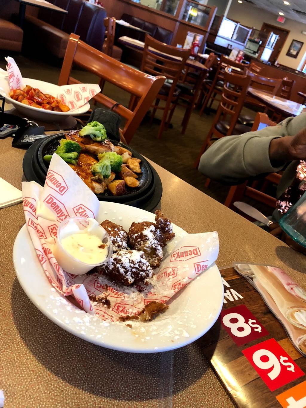 Dennys | restaurant | 5603 E Hillsborough Ave, Tampa, FL 33610, USA | 8136269213 OR +1 813-626-9213