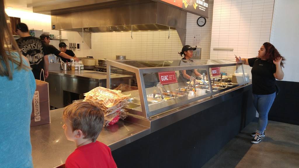 Chipotle Mexican Grill | restaurant | 8420 Beverly Blvd, West Hollywood, CA 90048, USA | 3237821281 OR +1 323-782-1281