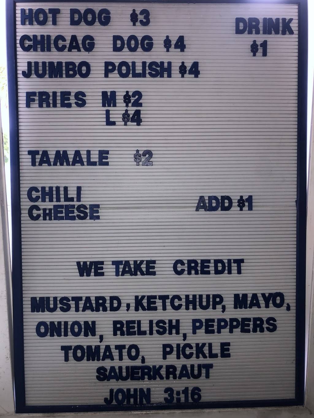 Uncle Franks Hot Dogs | restaurant | 19190 Cochran Blvd Edgewater Church parking lot, Port Charlotte, FL 33952, USA | 9416266590 OR +1 941-626-6590