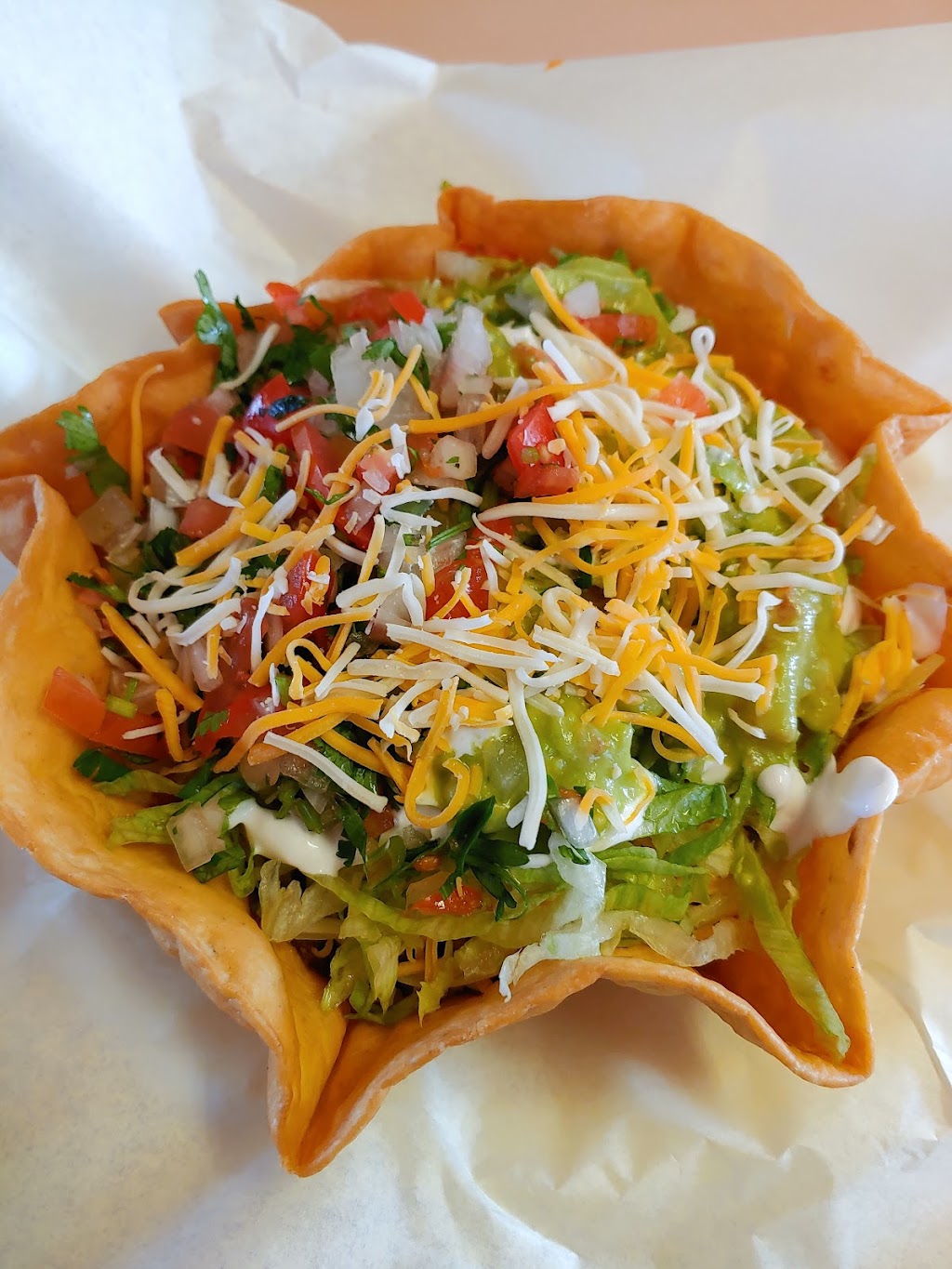 Roadrunner Mexican fast food | restaurant | 2420 Oliver, Wichita, KS 67210, USA | 3166508294 OR +1 316-650-8294