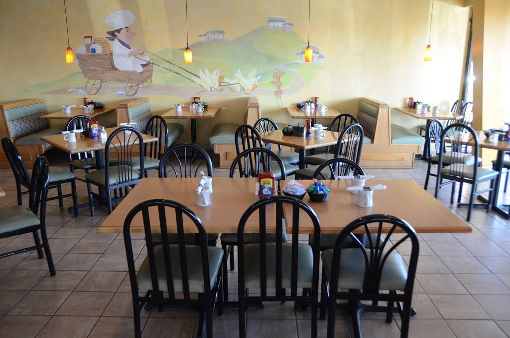 Hotcakes Emporium Pancake House & Restaurant | restaurant | 5201 E US Hwy 36, Avon, IN 46123, USA | 3177456262 OR +1 317-745-6262