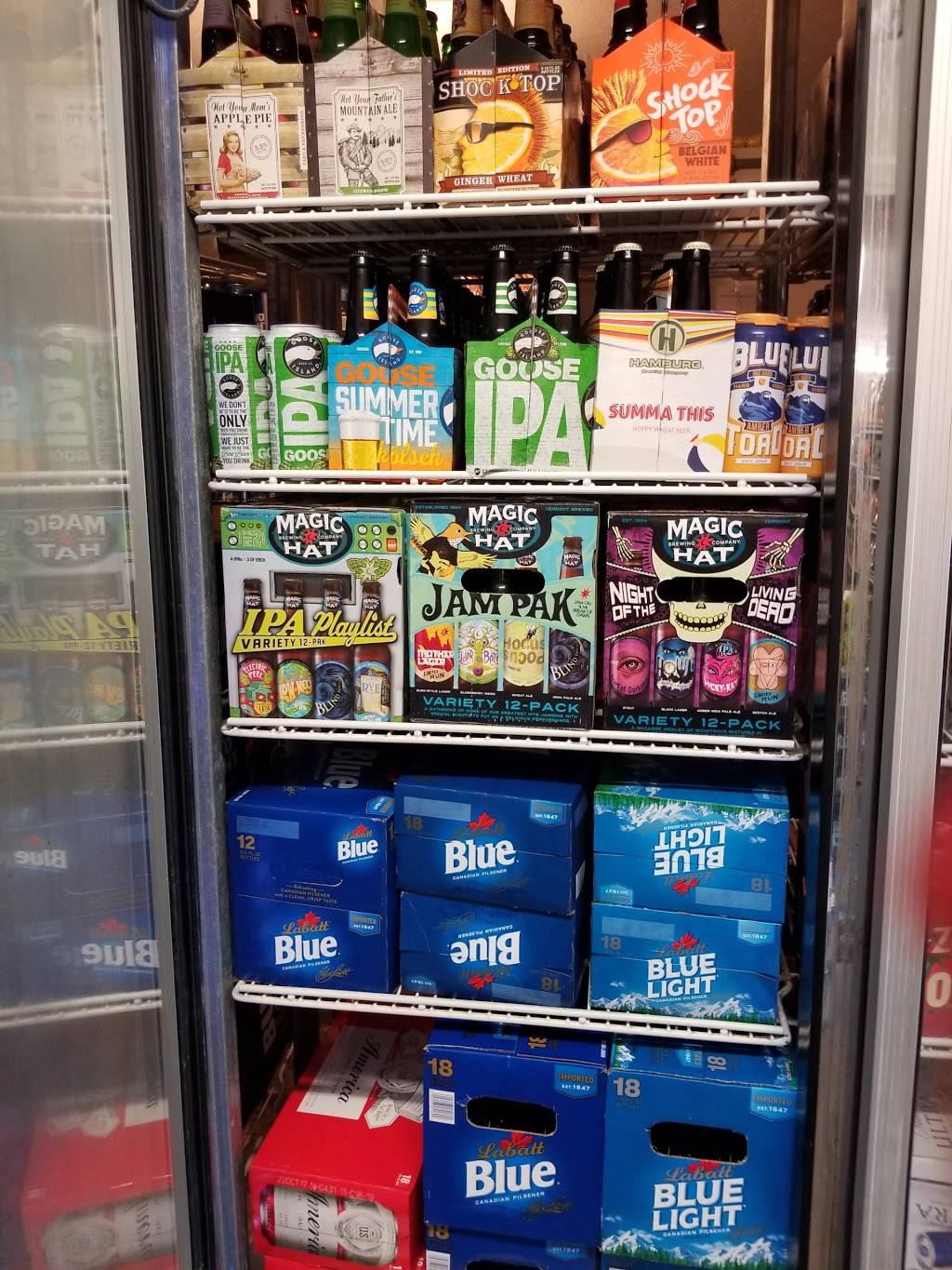 Keuka Corners | restaurant | 3745 Italy Hill Rd, Branchport, NY 14418, USA | 3155956676 OR +1 315-595-6676