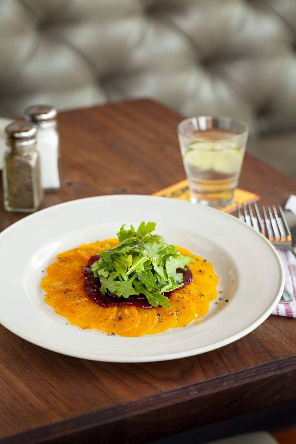 Elis Restaurant Group | restaurant | 2402 Whitney Ave, Hamden, CT 06518, USA | 2032881686 OR +1 203-288-1686