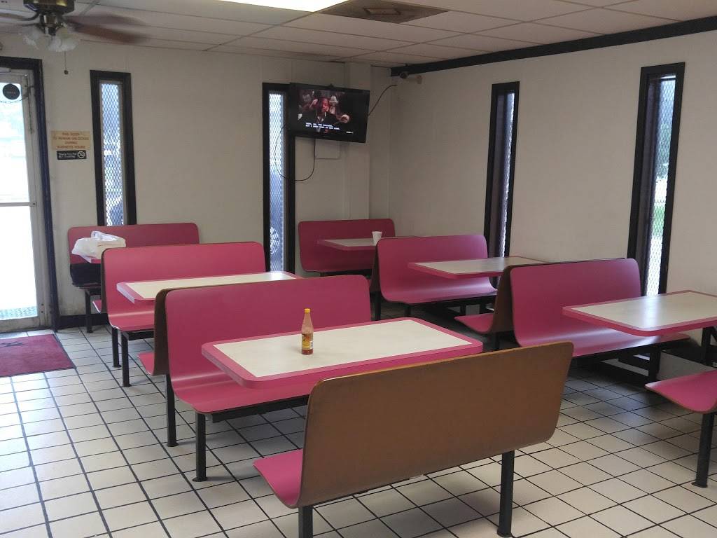 Frencheys Chicken | restaurant | 5338 W Orem Dr, Houston, TX 77045, USA | 7134333111 OR +1 713-433-3111