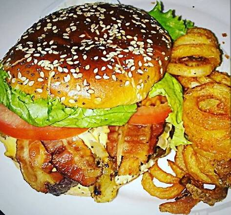 Jack in the Box | restaurant | 1400 N Ben Maddox Way, Visalia, CA 93292, USA | 5597411116 OR +1 559-741-1116