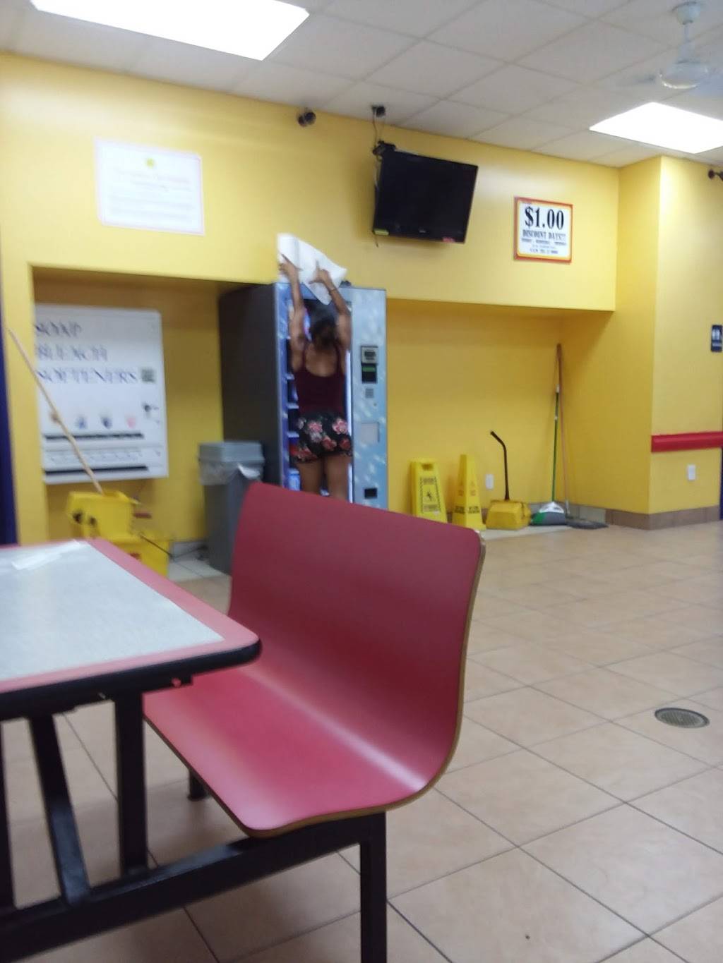 American Deli | meal takeaway | 4514 Washington Rd, Atlanta, GA 30349, USA | 4047673344 OR +1 404-767-3344