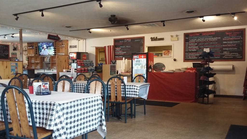 Lake House Pub | meal delivery | 310 W Buffalo St, New Buffalo, MI 49117, USA | 2694692247 OR +1 269-469-2247