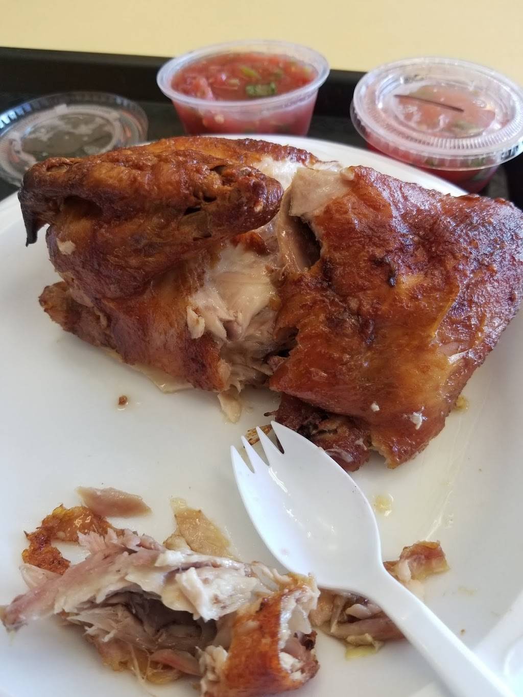 El Pollo Dorado | restaurant | 1301 Rosecrans Ave, Compton, CA 90221, USA | 3106389886 OR +1 310-638-9886