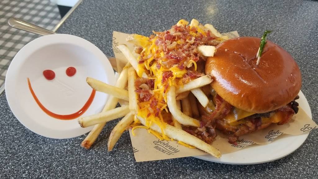 Johnny Rockets | restaurant | 3939 I-35 Suite 900, San Marcos, TX 78666, USA | 5123927499 OR +1 512-392-7499