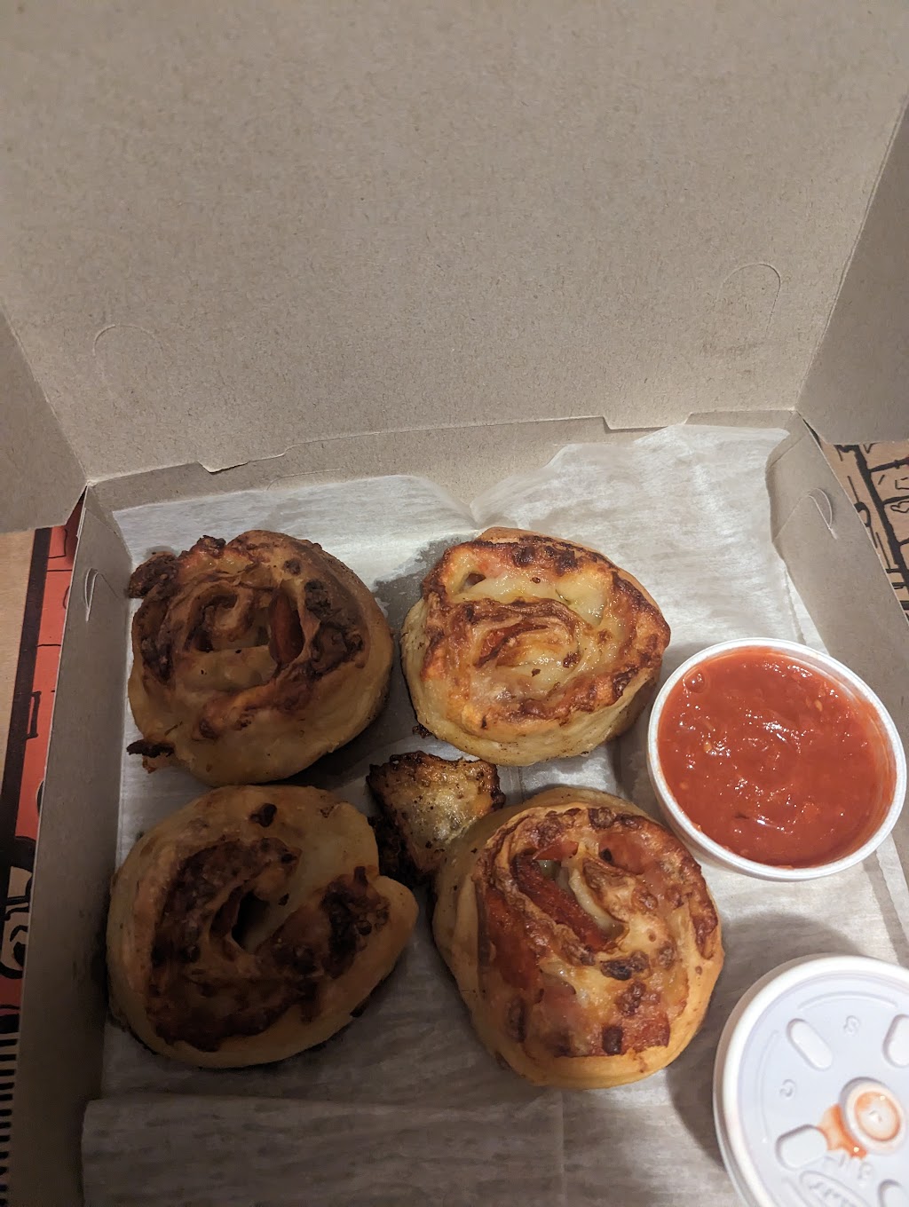 Nonnis N.Y. Pizzeria | restaurant | 112 N Market St, Paris, TN 38242, USA | 7314074530 OR +1 731-407-4530