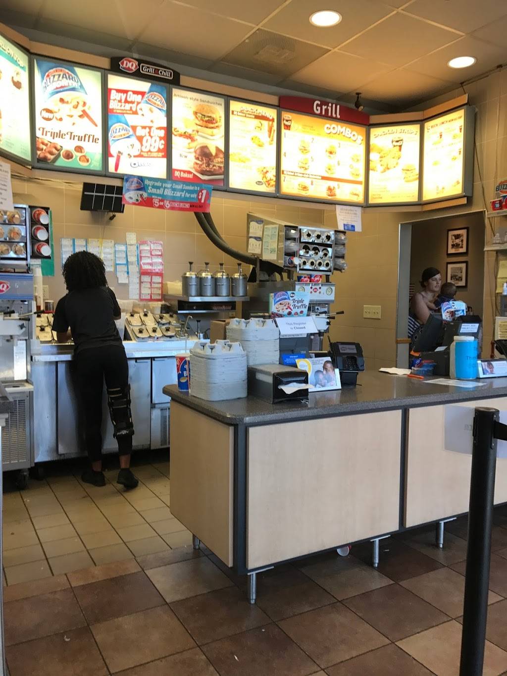 Dairy Queen Grill & Chill | restaurant | 636 Crown Pointe Ln Ste 106, Rock Hill, SC 29730, USA | 8039801006 OR +1 803-980-1006