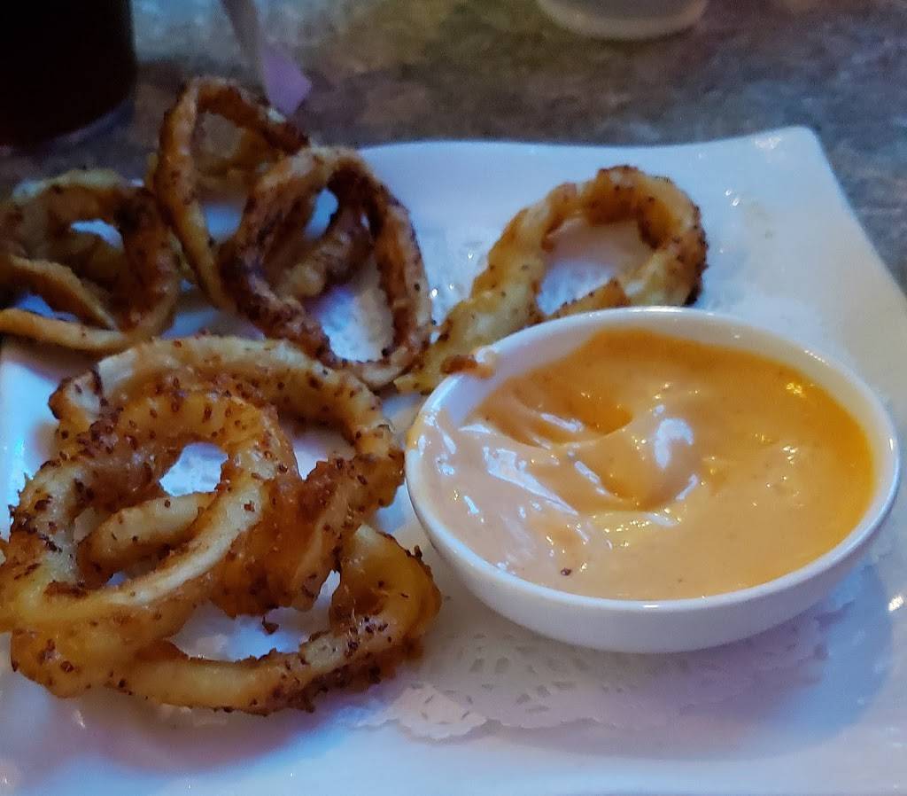 Go Fish Sushi | restaurant | 1555 Simi Town Center Way suite 400, Simi Valley, CA 93065, USA | 8055810101 OR +1 805-581-0101