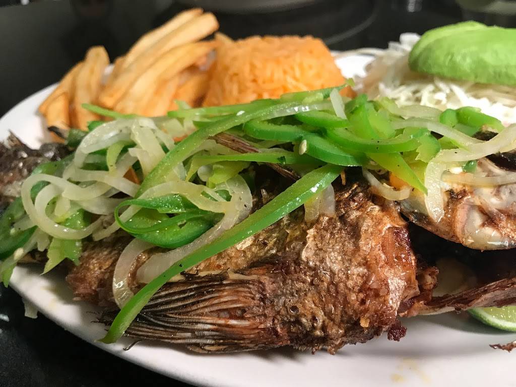 El rincon jarocho | restaurant | 901 W Seminary Dr, Fort Worth, TX 76115, USA | 8177082602 OR +1 817-708-2602