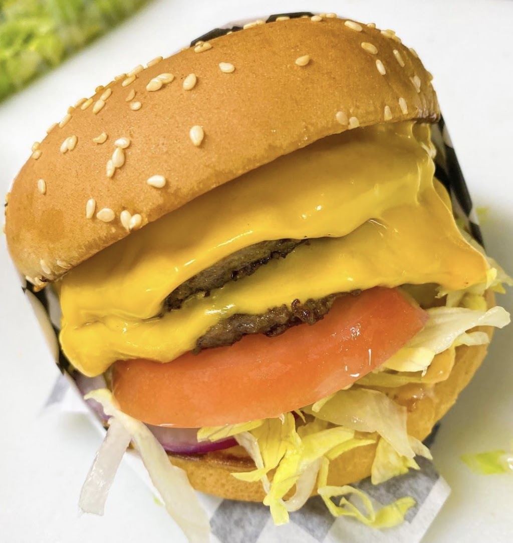 Frosty king AVE H | restaurant | 1036 W Avenue H, Lancaster, CA 93534, USA | 6615223247 OR +1 661-522-3247