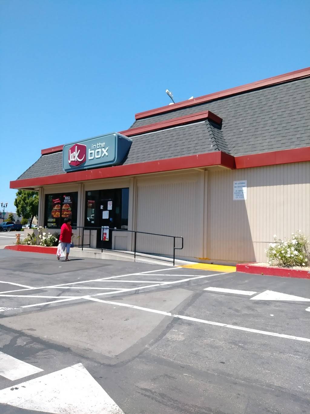 Jack in the Box | restaurant | 7217 Mission St, Daly City, CA 94014, USA | 6507554555 OR +1 650-755-4555